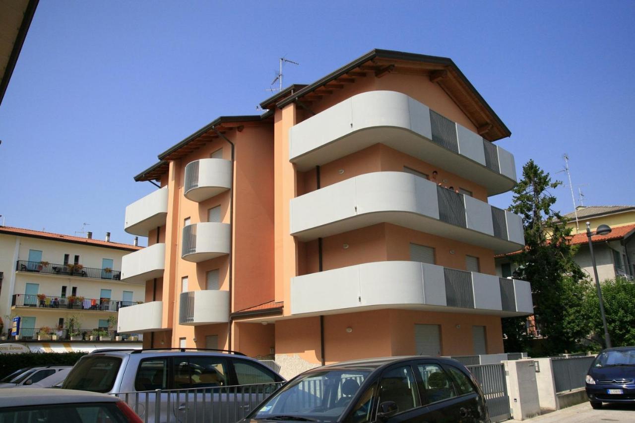 Ca' Mira Apartments Caorle Exteriér fotografie