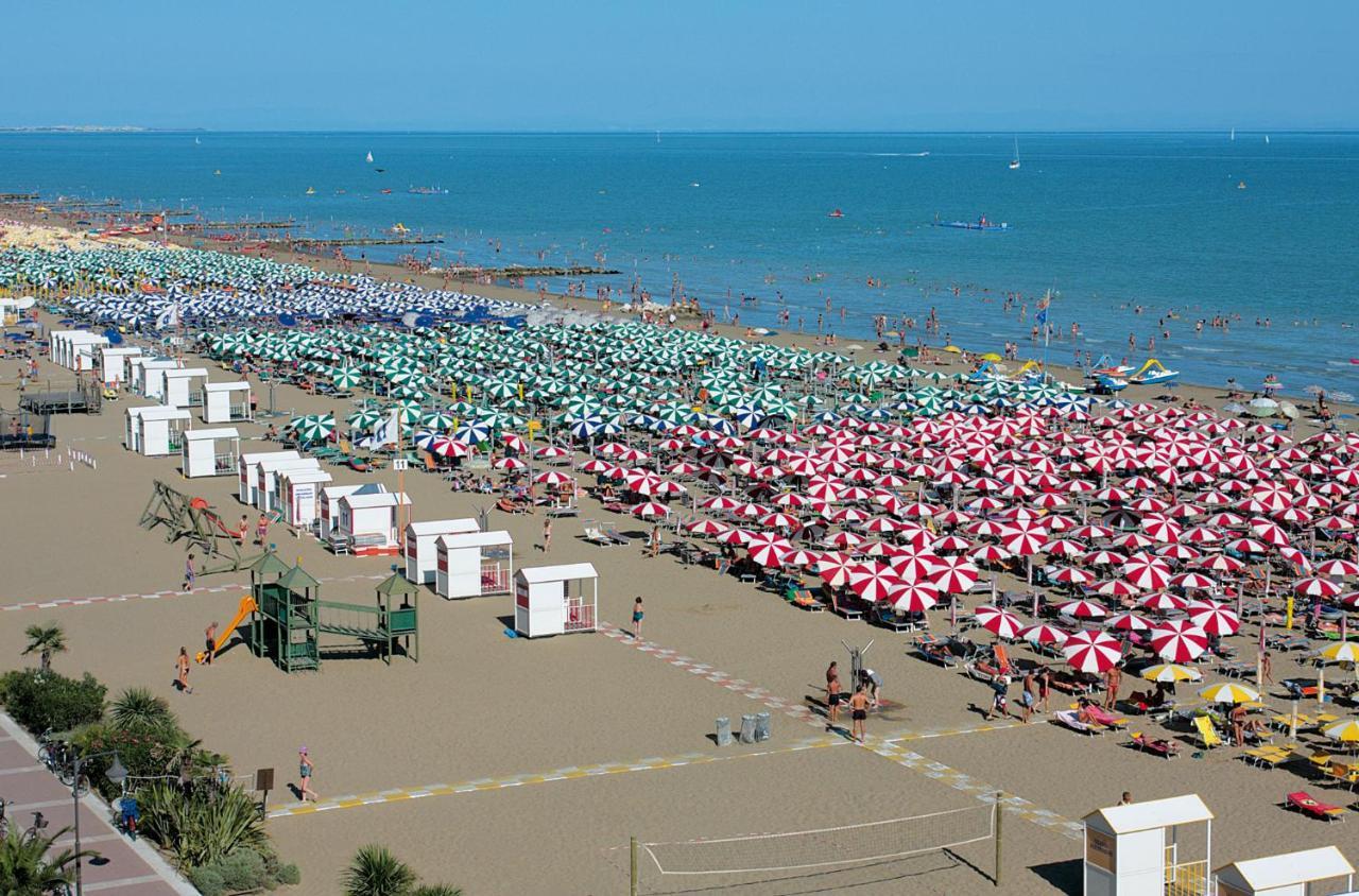 Ca' Mira Apartments Caorle Exteriér fotografie