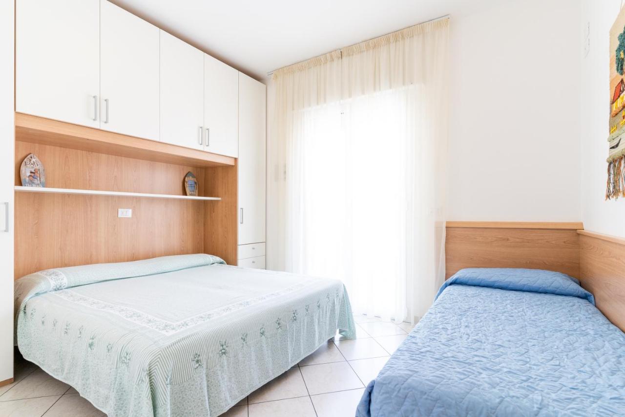 Ca' Mira Apartments Caorle Exteriér fotografie